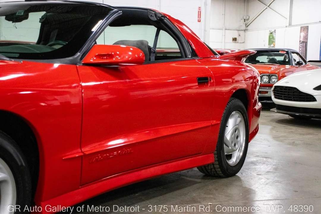 1993 Pontiac Firebird Trans Am 4th Gen - Image 21 of 21