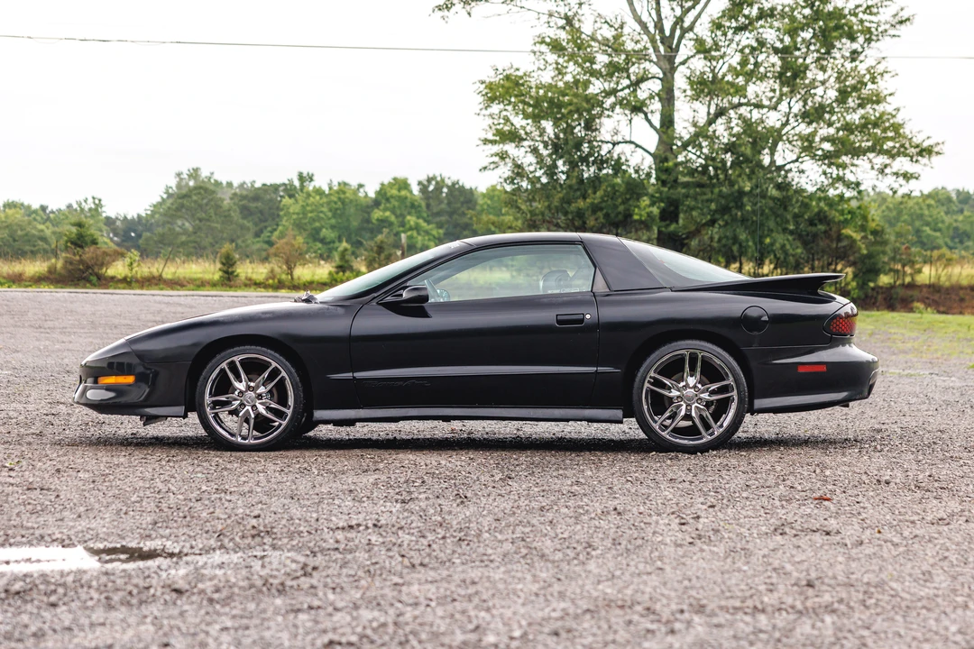 1993 Pontiac Firebird Trans Am 4th Gen - Image 14 of 31