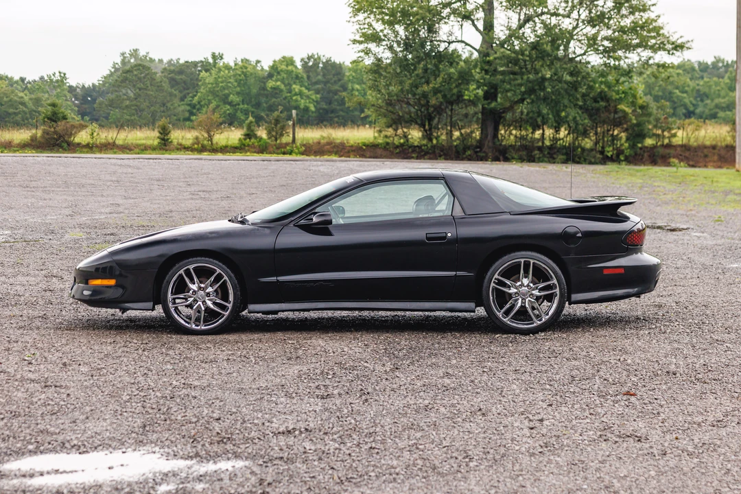 1993 Pontiac Firebird Trans Am 4th Gen - Image 15 of 31