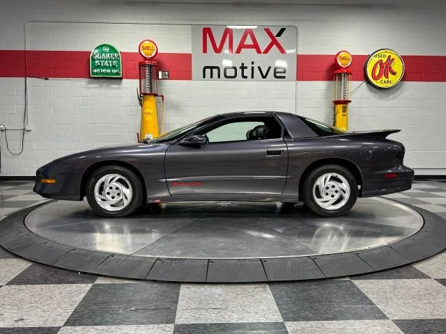 1993 Pontiac Firebird Trans Am 4th Gen - Image 4 of 31