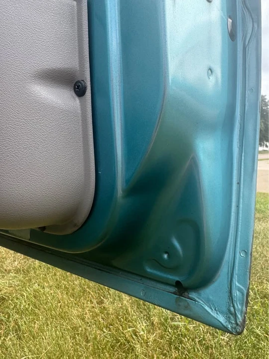 1993 Pontiac Sunbird - Image 13 of 13
