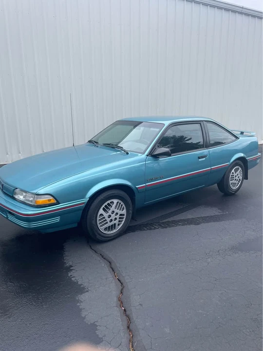 1993 Pontiac Sunbird - Image 3 of 13