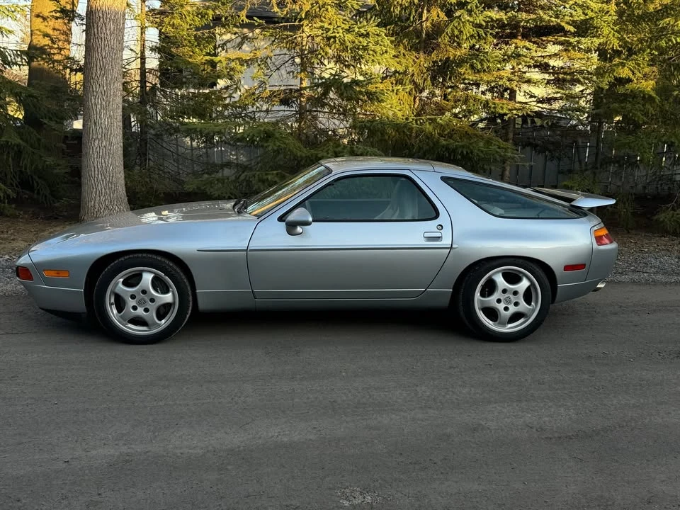 1993 Porsche 928 GTS - Image 12 of 20