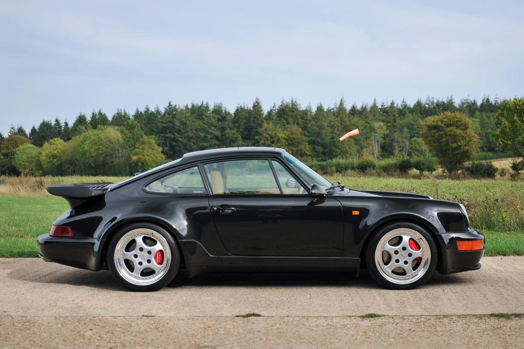 1993 Porsche 964 Turbo - Image 7 of 30