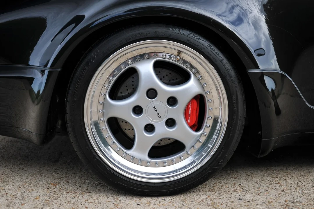 1993 Porsche 964 Turbo - Image 11 of 30
