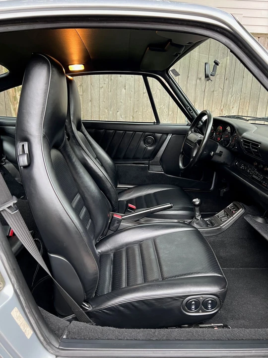 1993 Porsche 964 Carrera 4 - Image 6 of 10