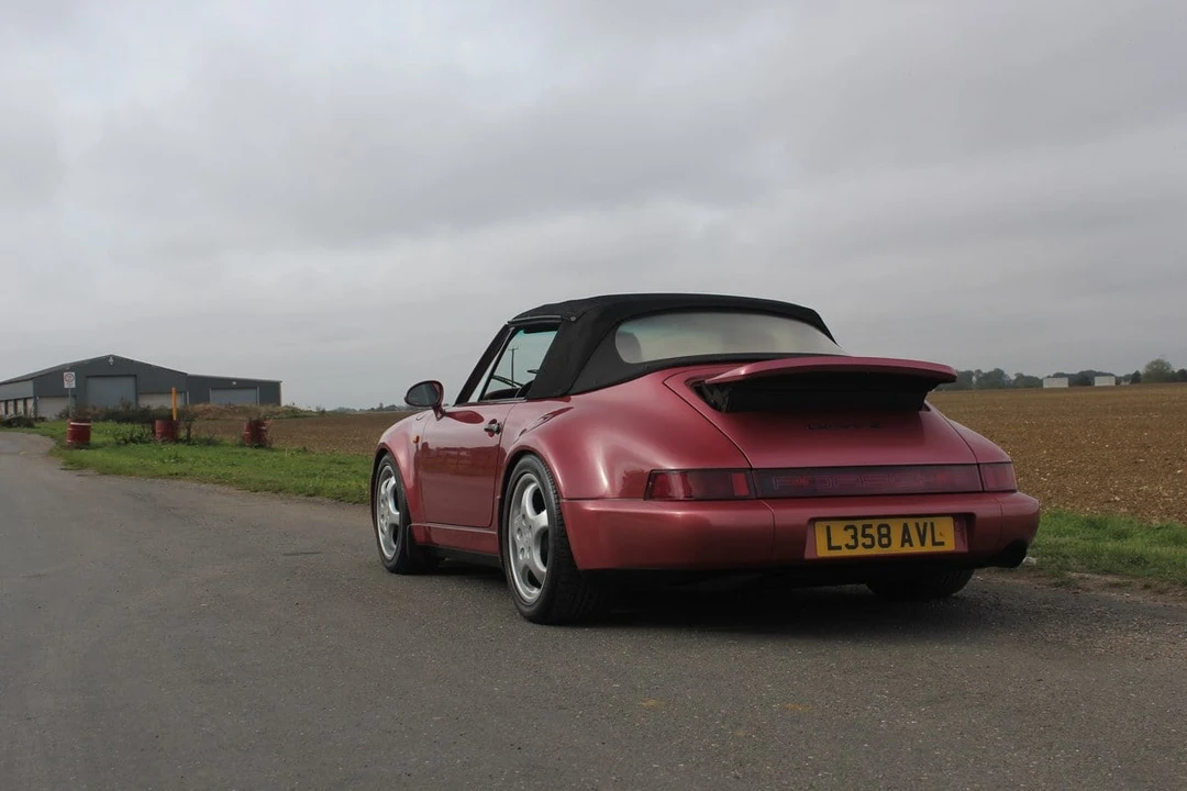 1993 Porsche 964 Carrera - Image 9 of 30