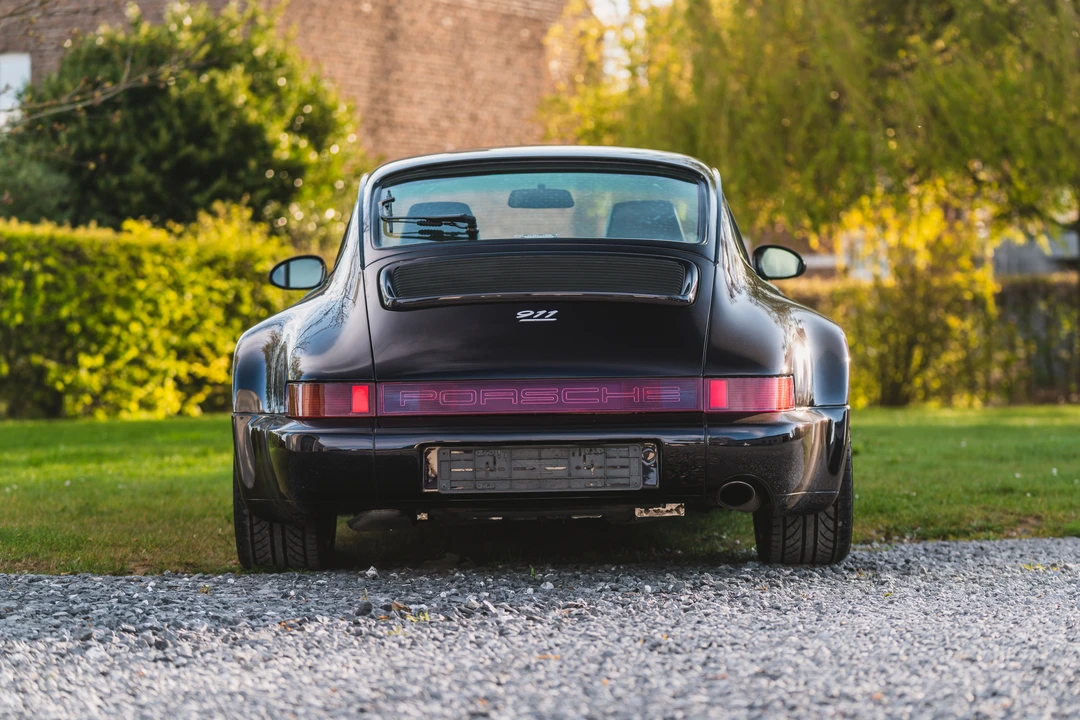 1993 Porsche 964 Carrera 4 - Image 6 of 31