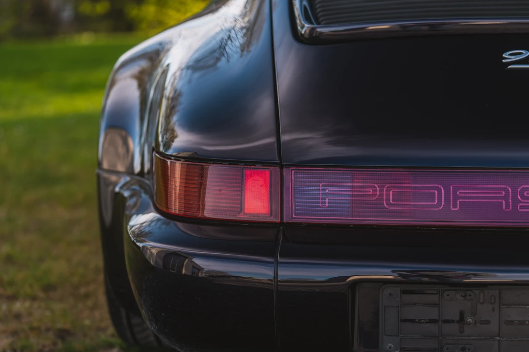 1993 Porsche 964 Carrera 4 - Image 29 of 31