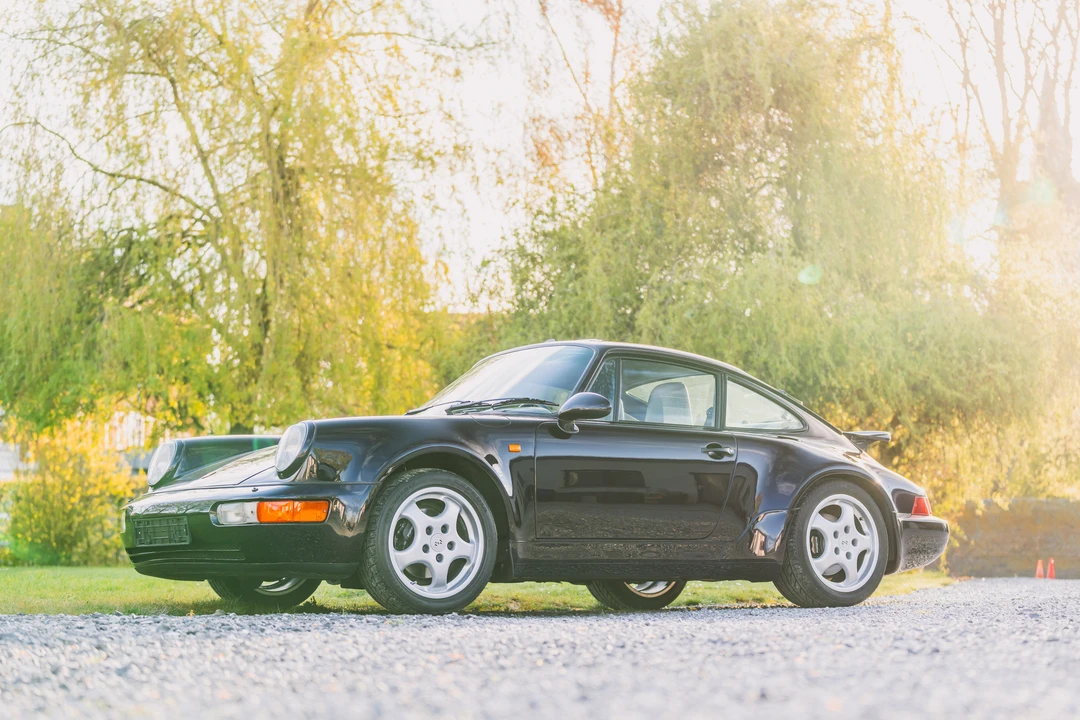 1993 Porsche 964 Carrera 4 - Image 18 of 31