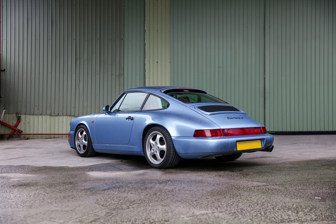 1993 Porsche 964 Carrera 4 - Image 5 of 31