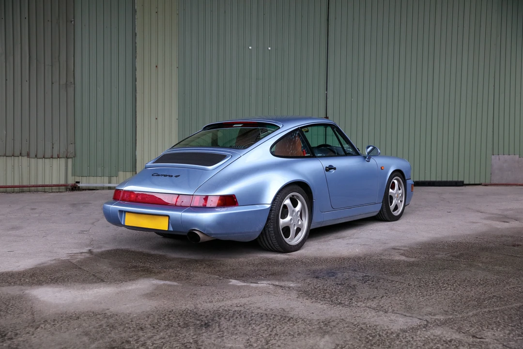 1993 Porsche 964 Carrera 4 - Image 7 of 31