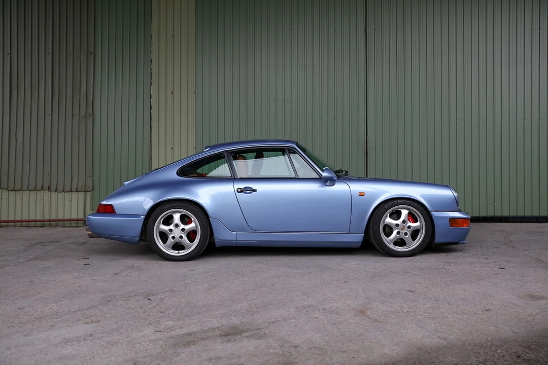 1993 Porsche 964 Carrera 4 - Image 8 of 31