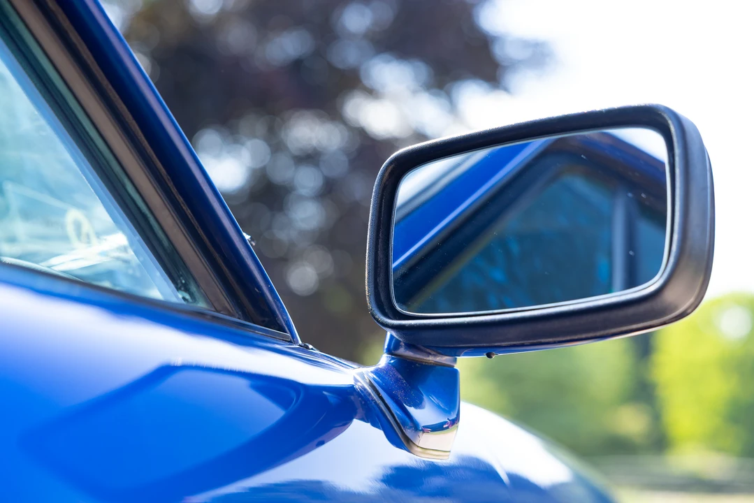 1993 Porsche 964 Carrera 4 - Image 19 of 31