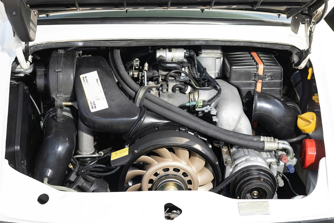1993 Porsche 964 Carrera 4 - Image 7 of 21