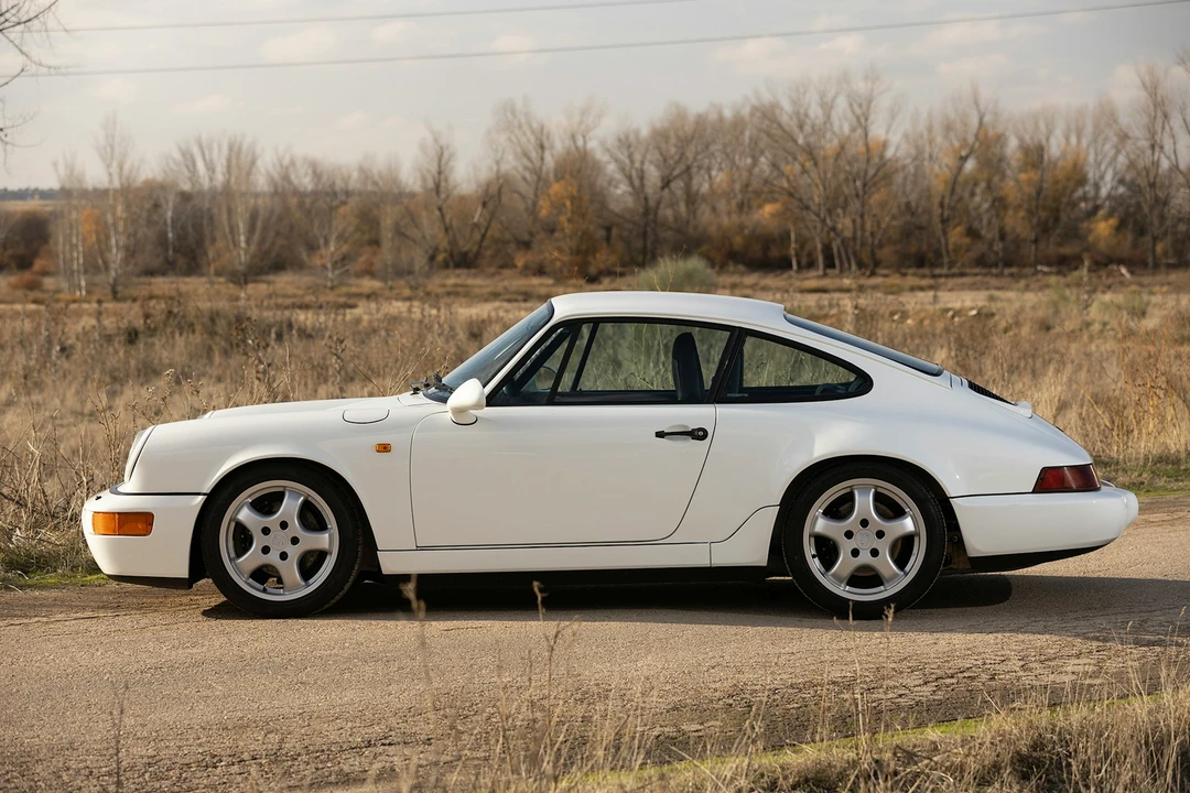 1993 Porsche 964 Carrera 4 - Image 12 of 21