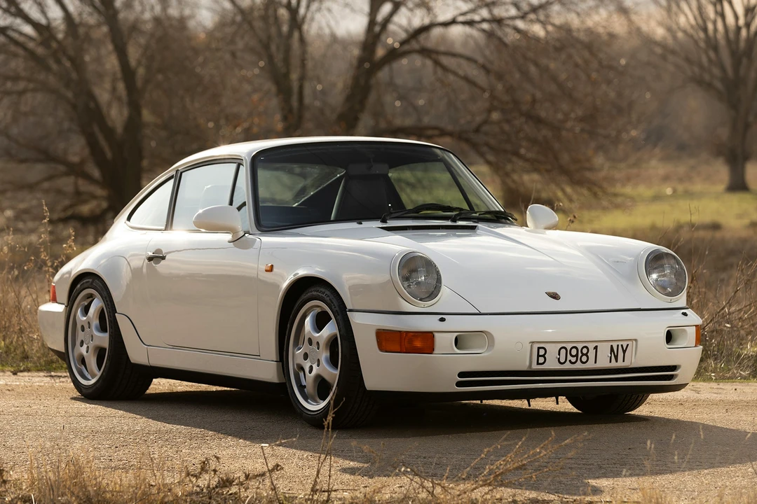 1993 Porsche 964 Carrera 4 - Image 17 of 21