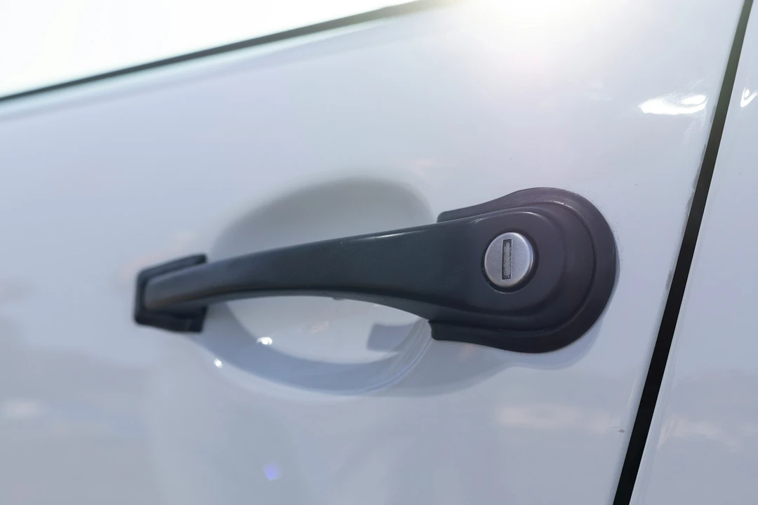 1993 Porsche 964 Carrera 4 - Image 21 of 21