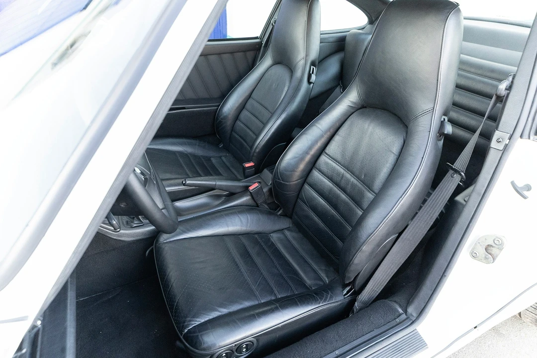 1993 Porsche 964 Carrera 4 - Image 5 of 21
