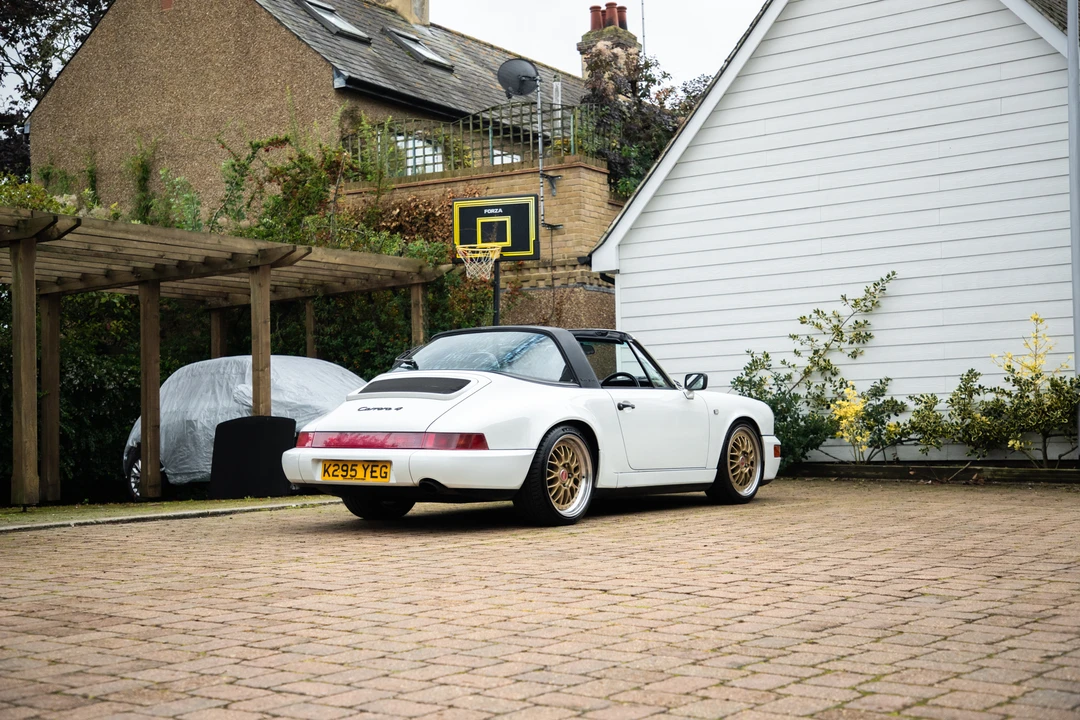 1993 Porsche 964 Carrera 4 - Image 12 of 31