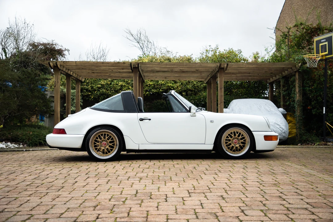 1993 Porsche 964 Carrera 4 - Image 7 of 31