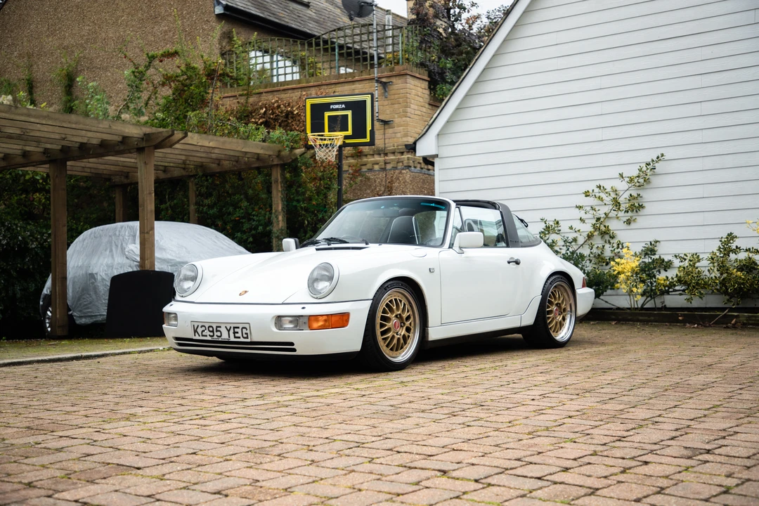 1993 Porsche 964 Carrera 4 - Image 9 of 31