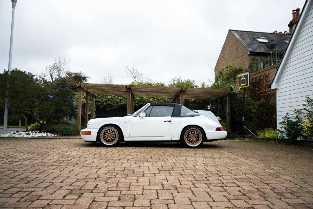 1993 Porsche 964 Carrera 4 - Image 15 of 31