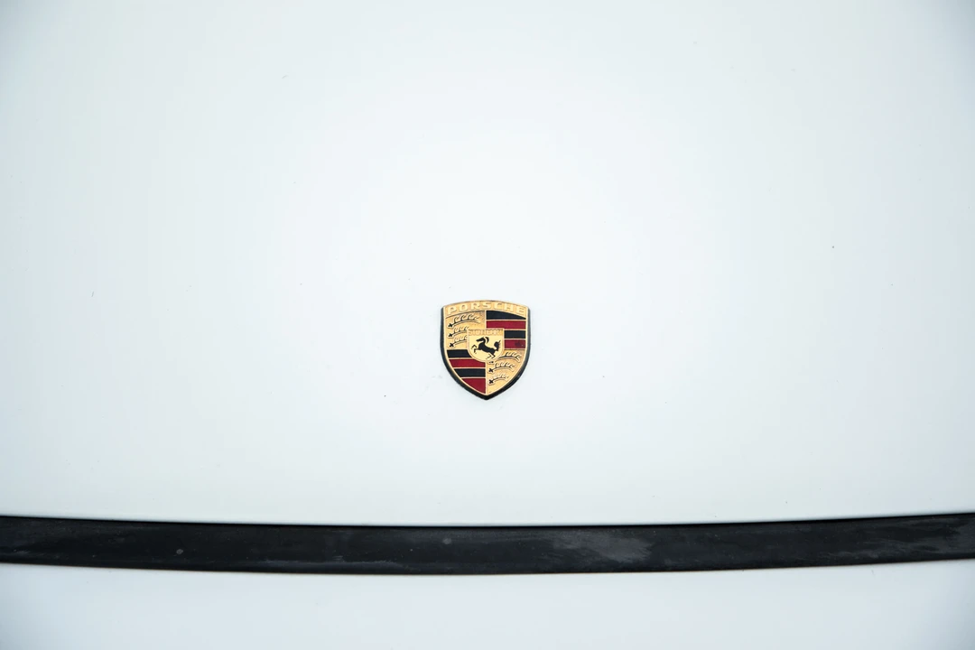 1993 Porsche 964 Carrera 4 - Image 24 of 31