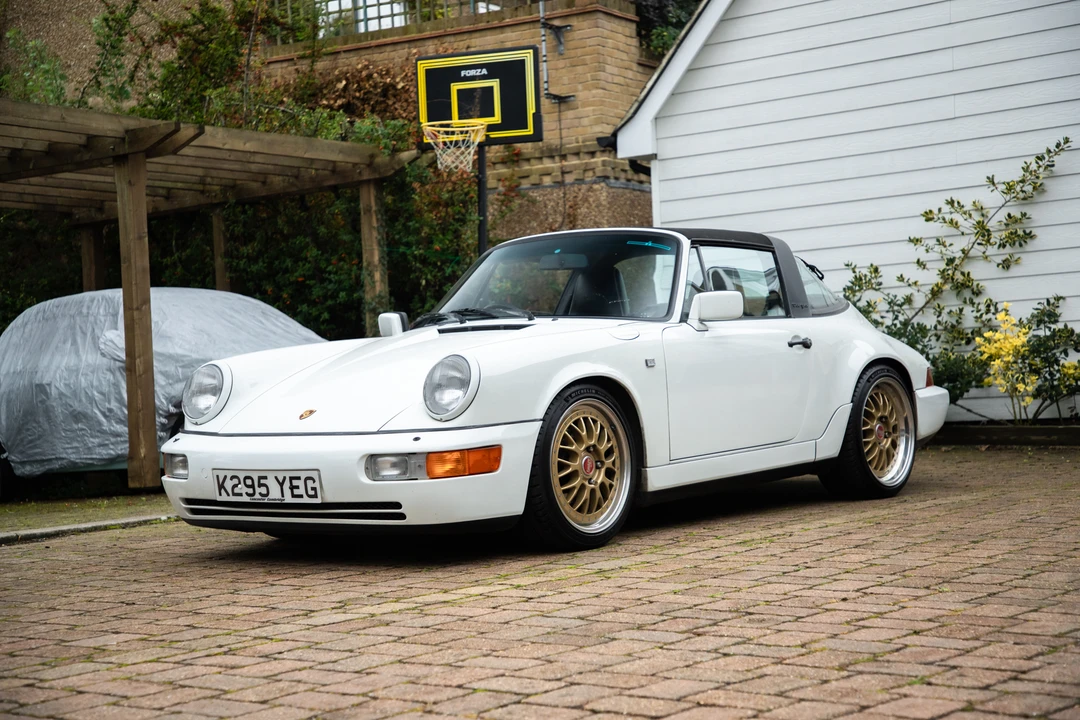 1993 Porsche 964 Carrera 4 - Image 2 of 31