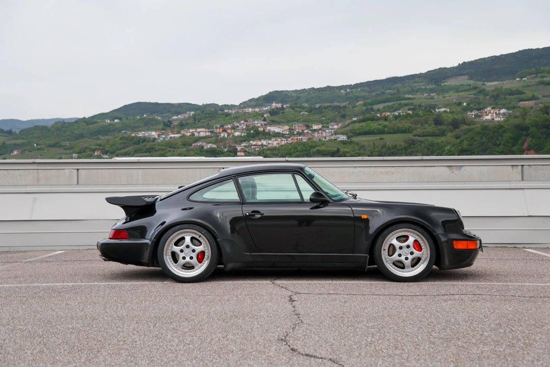 1993 Porsche 964 Turbo - Image 4 of 31