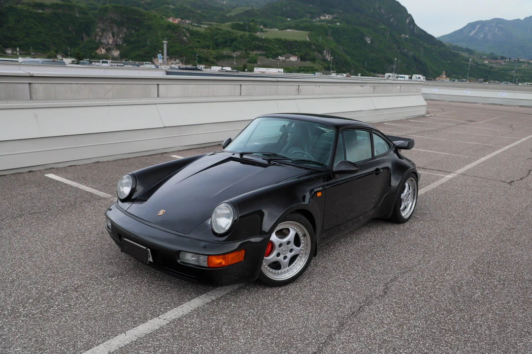 1993 Porsche 964 Turbo - Image 11 of 31
