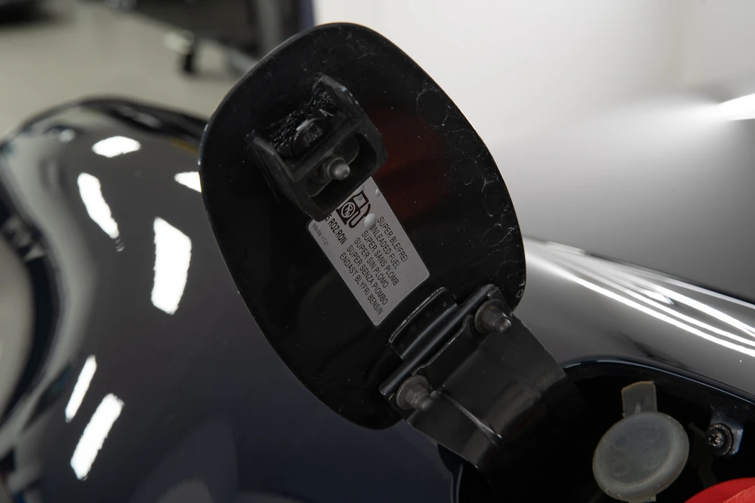 1993 Porsche 964 Turbo - Image 27 of 31