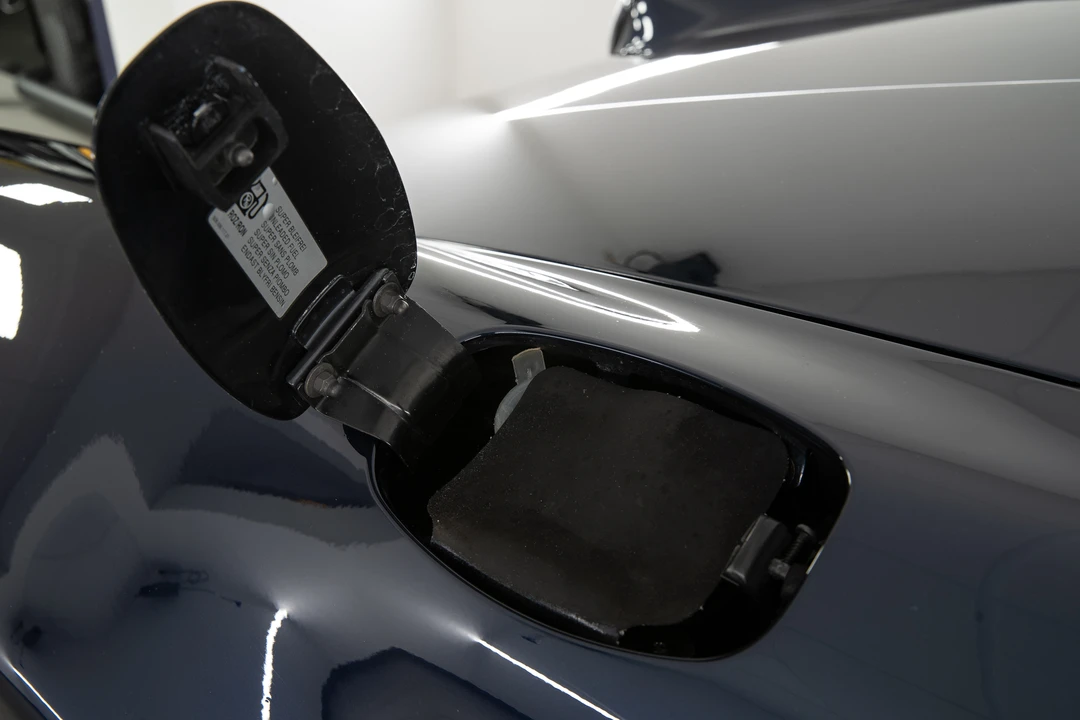 1993 Porsche 964 Turbo - Image 25 of 31