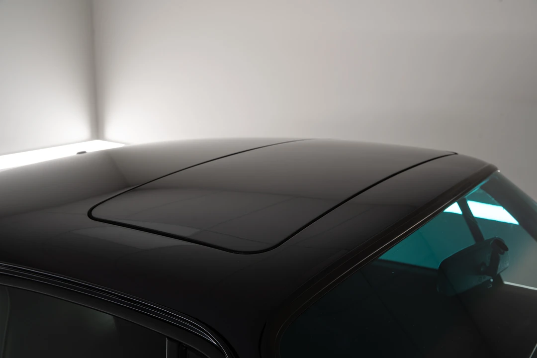 1993 Porsche 964 Turbo - Image 23 of 31