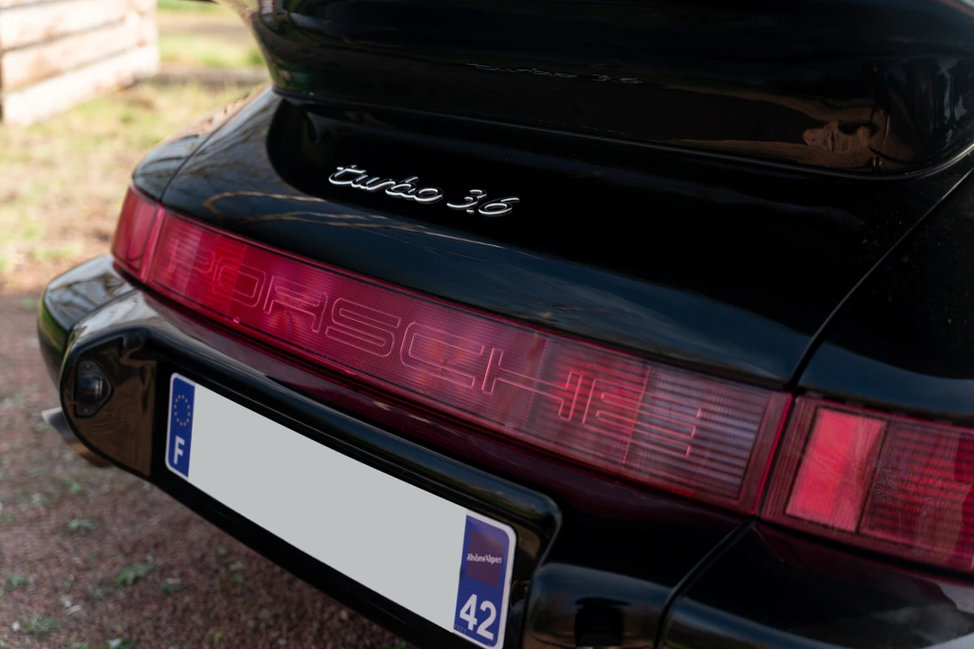 1993 Porsche 964 Turbo - Image 11 of 31