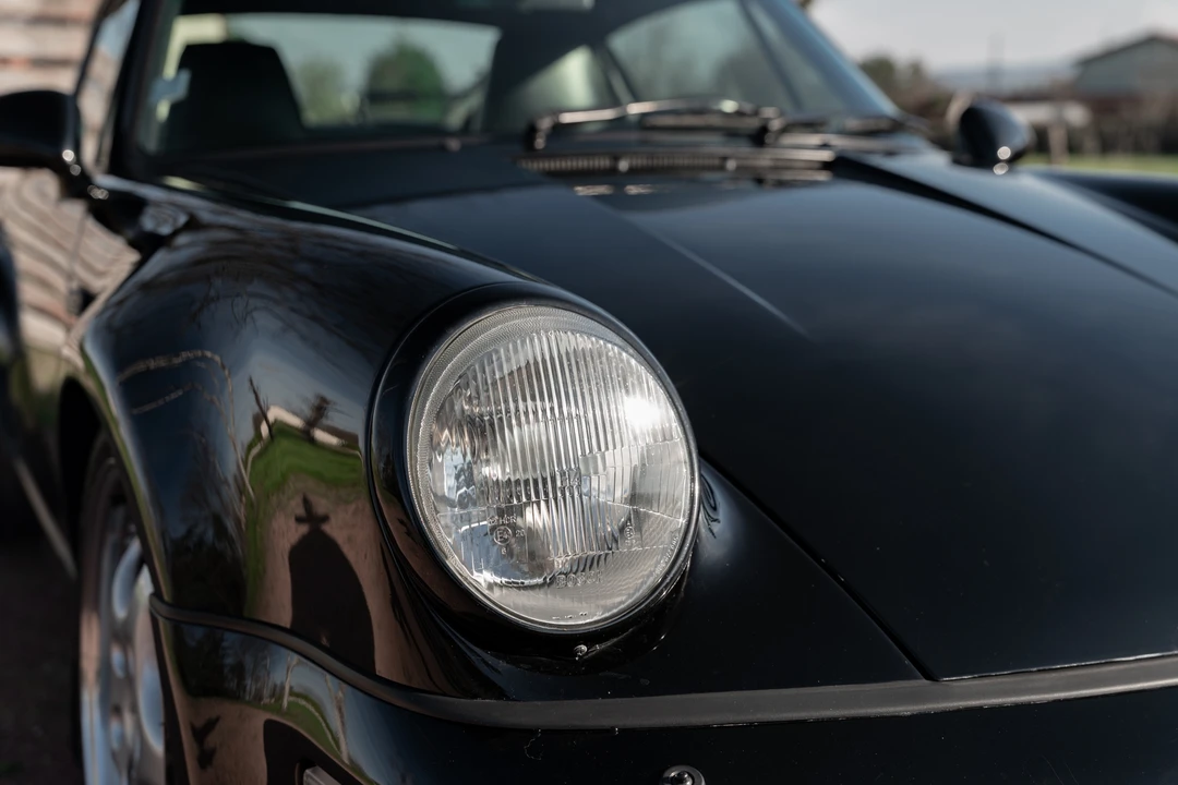 1993 Porsche 964 Turbo - Image 15 of 31