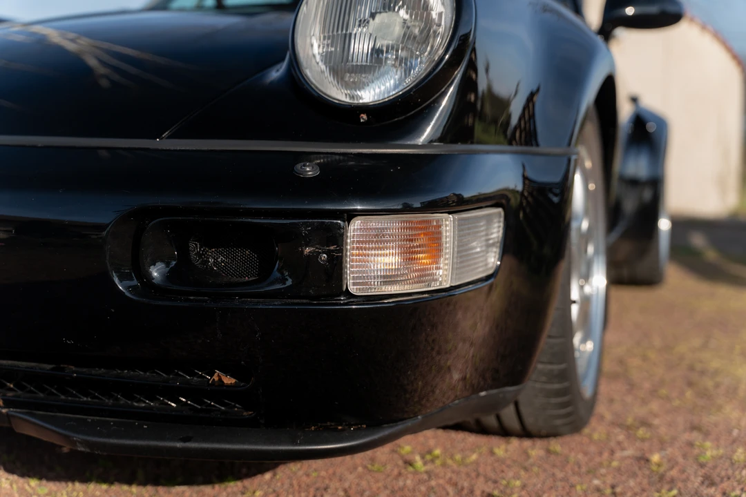 1993 Porsche 964 Turbo - Image 26 of 31
