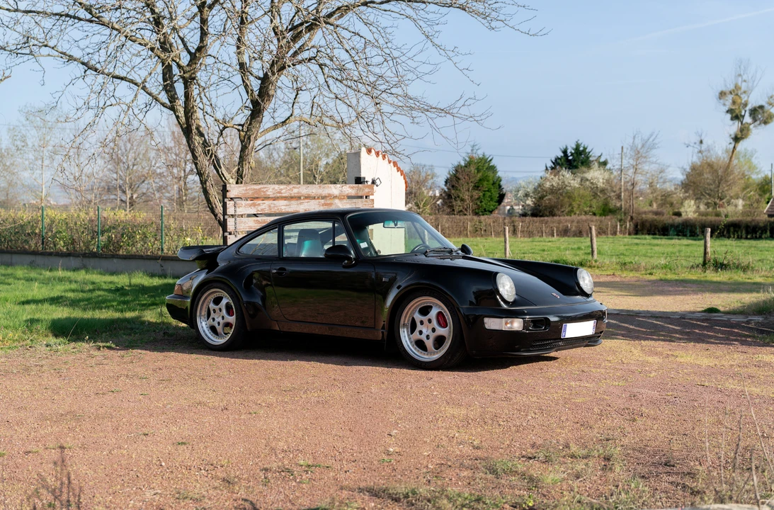 1993 Porsche 964 Turbo - Image 10 of 31
