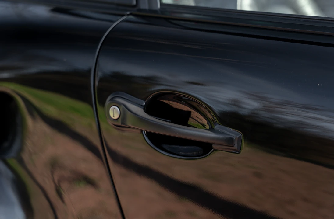 1993 Porsche 964 Turbo - Image 28 of 31