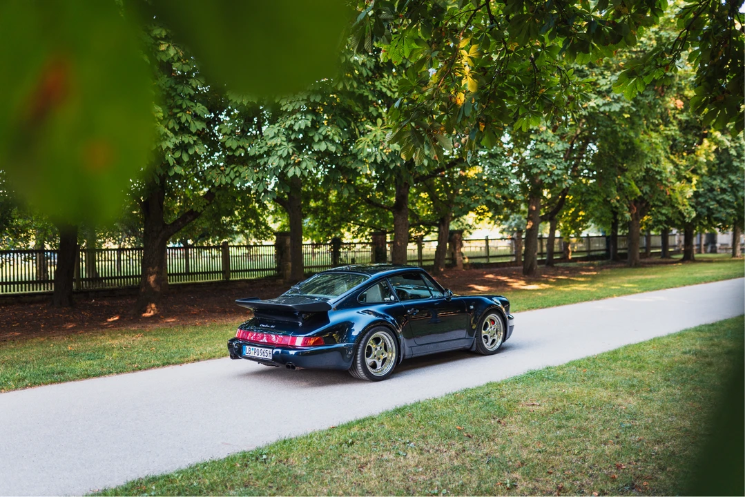 1993 Porsche 964 Turbo - Image 16 of 31
