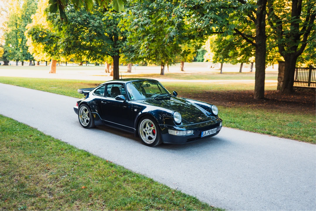 1993 Porsche 964 Turbo - Image 18 of 31