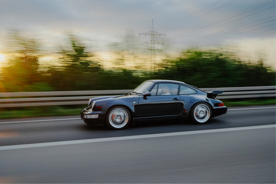 1993 Porsche 964 Turbo - Image 21 of 31