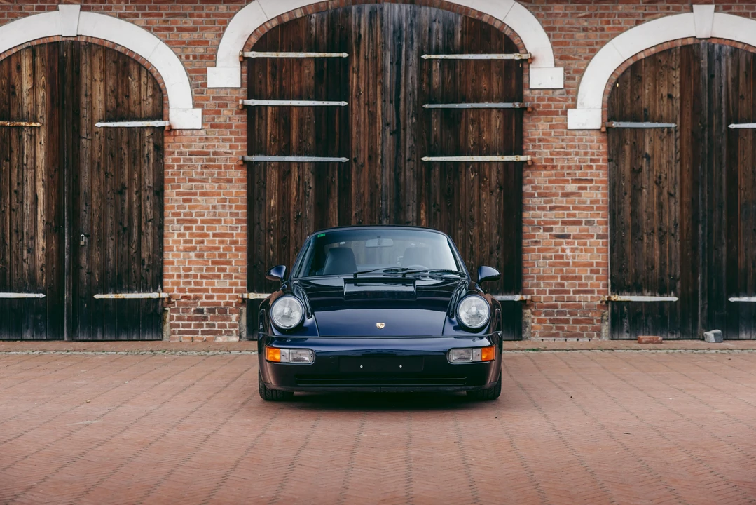 1993 Porsche 964 Turbo - Image 10 of 31