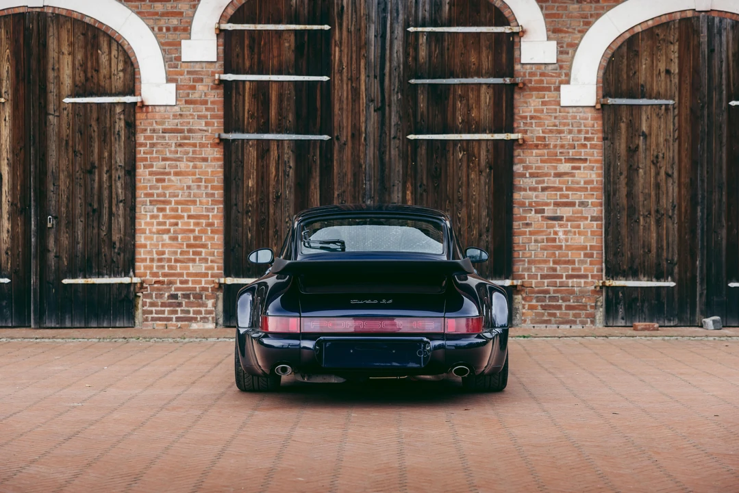 1993 Porsche 964 Turbo - Image 6 of 31
