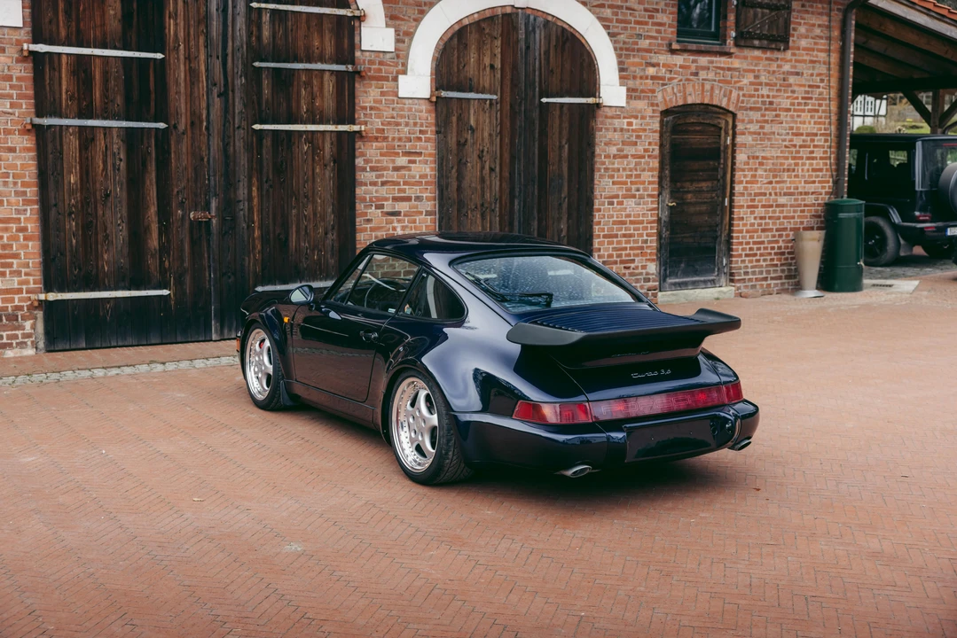 1993 Porsche 964 Turbo - Image 15 of 31