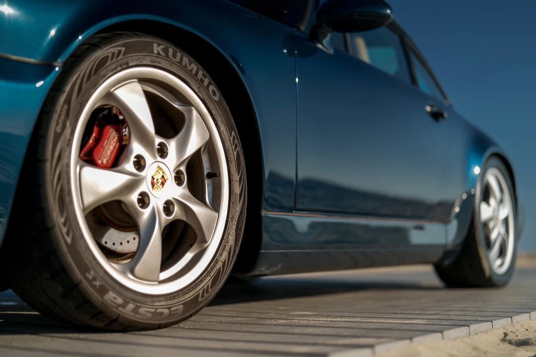 1993 Porsche 964 Carrera - Image 14 of 31