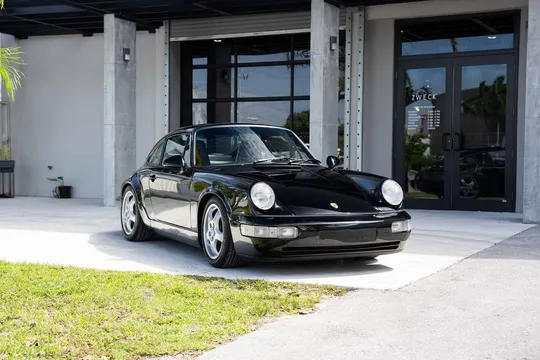 1993 Porsche 911 Carrera 2 2dr Coupe
