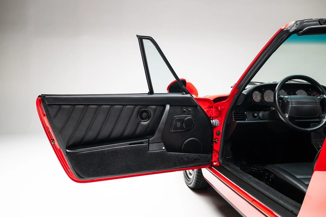 1993 Porsche 964 Carrera - Image 18 of 31
