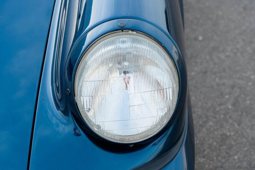 1993 Porsche 964 Carrera - Image 26 of 31
