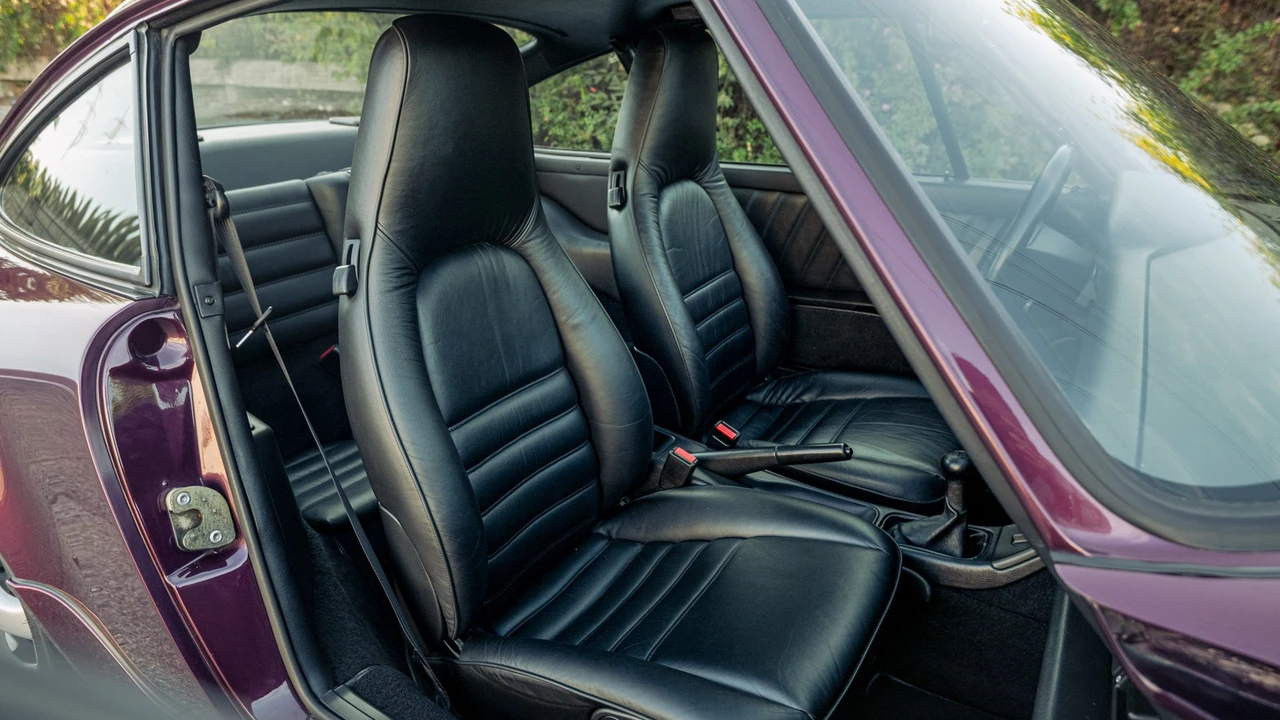 1993 Porsche 964 Carrera - Image 13 of 31
